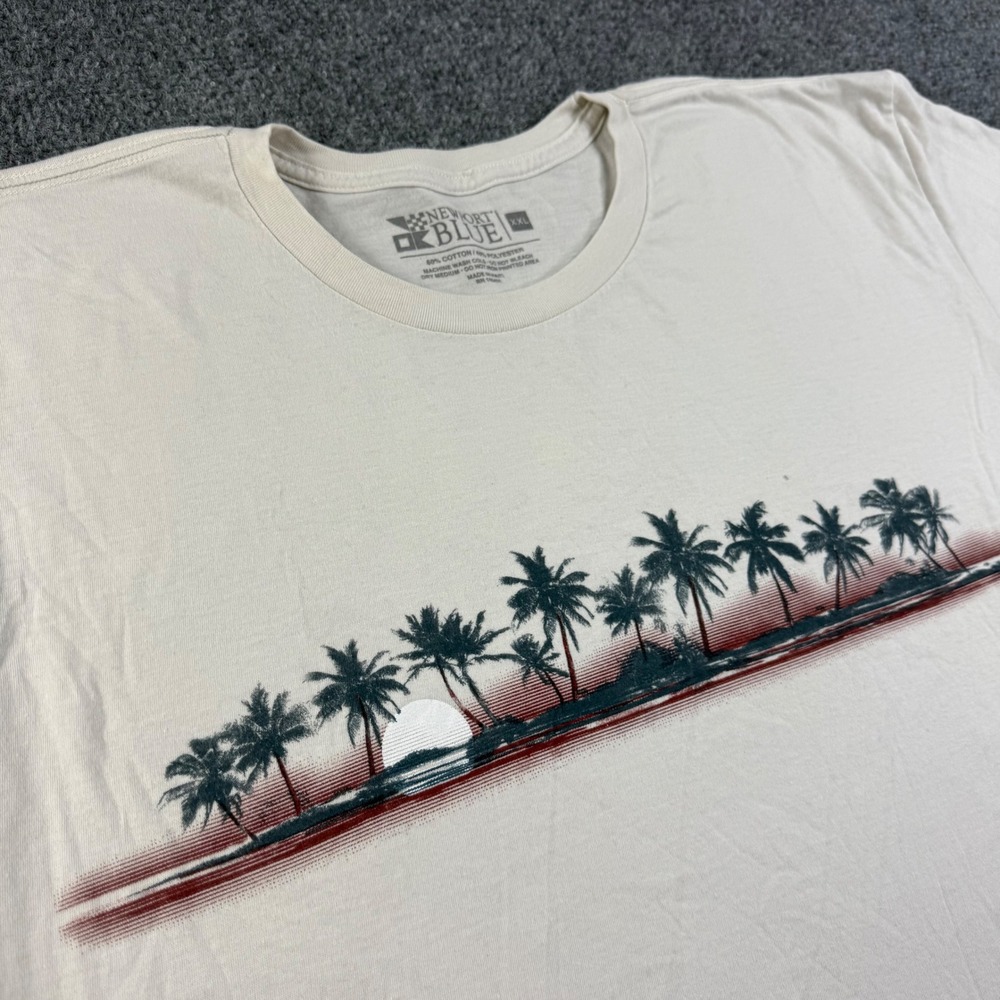 Newport Blue T-Shirt XXL Cream Palm Tree Graphic Short Sleeve Mens